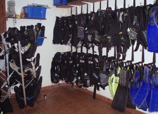 Nuesto almacen de material